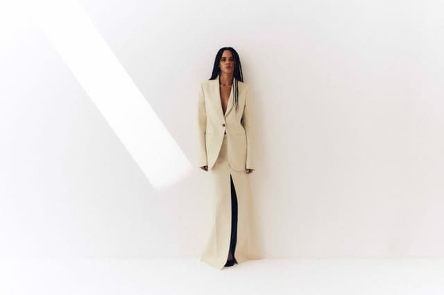 Stella McCartney F/W 23 — Net-A-Porter