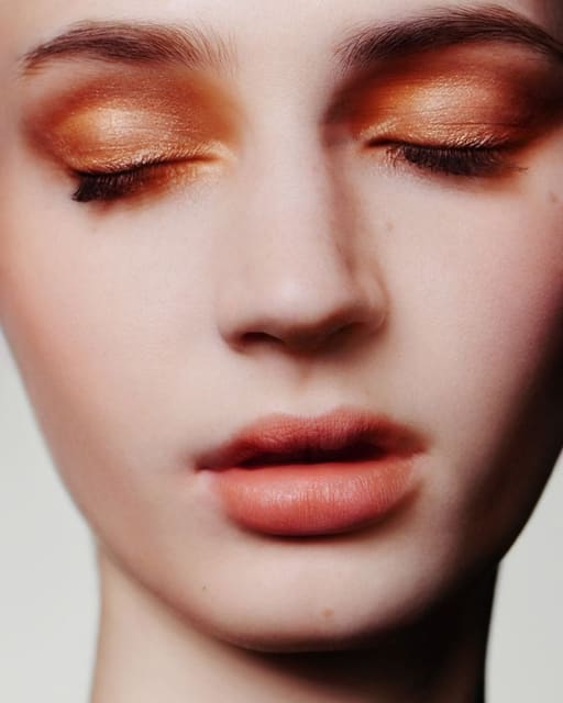 Dior Magazine #43: La puissance du regar... — Dior