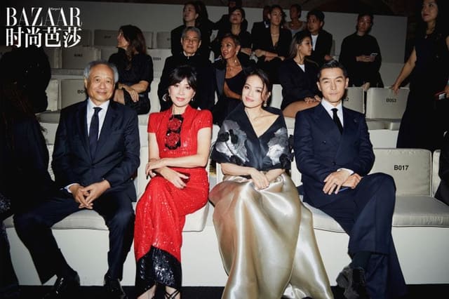 Giorgio Armani威尼斯高定大秀 — Harper's Bazaar China
