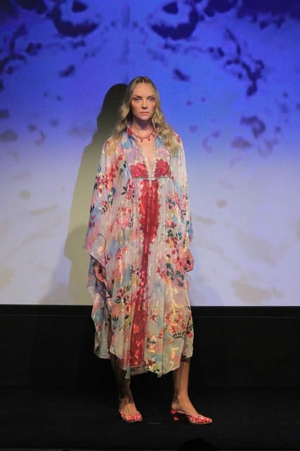 Anna Sui S/S 24 Show — Anna Sui