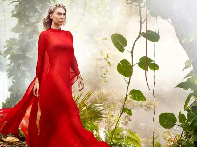 Vanessa Kirby La Panthere 2023 — Cartier