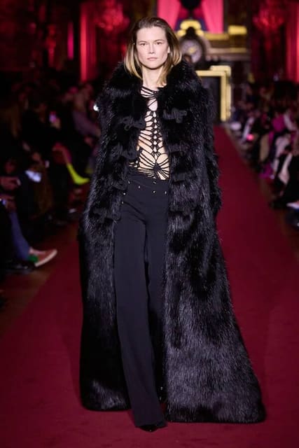 Dundas F/W 23 Show — Dundas