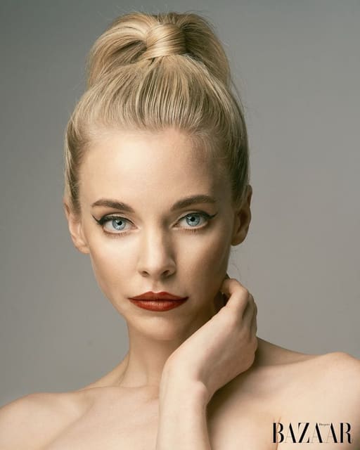 Skye Stracke — 6