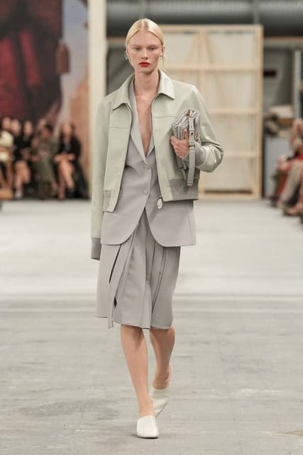Tod's S/S 24 Show — Tod's