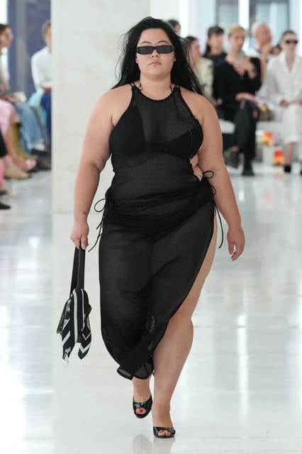 Karoline Vitto S/S 24 Show — Karoline Vitto