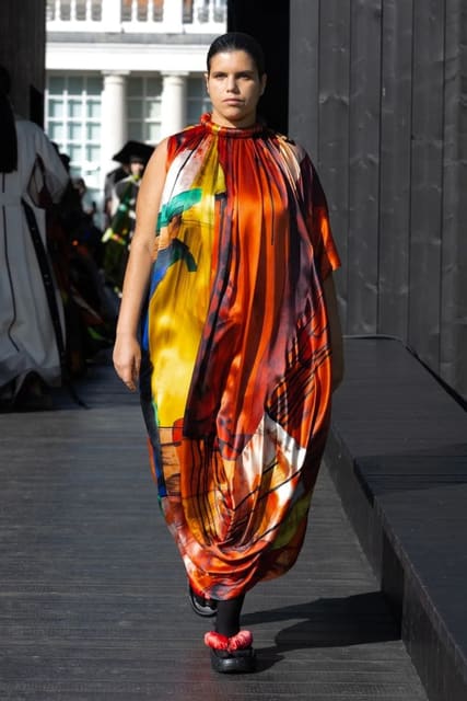 Roksanda S/S 23 Show — Roksanda