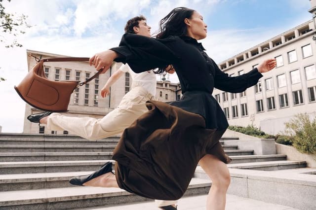 Pin Swing Bag Campaign — Delvaux