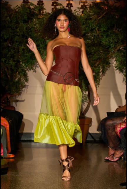 Kim Shui S/S 24 Show — Kim Shui