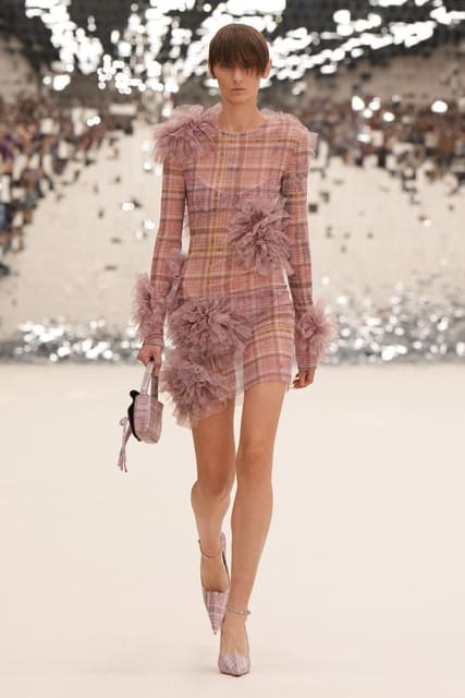 Acne Studios S/S 24 Show — Acne Studios