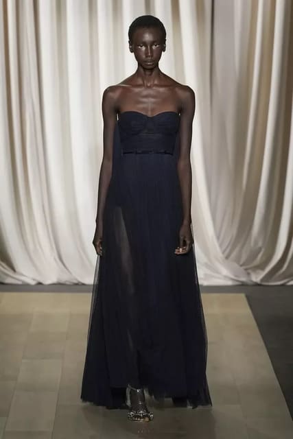Giambattista Valli S/S 24 Show — Giambattista Valli