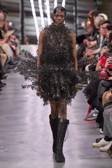 Noir Kei Ninomiya S/S 24 Show — Noir Kei Ninomiya