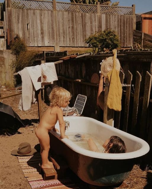 CHACUN CHEZ SOI: CLAIRE GUARRY À SAN FRA... — Milk Magazine