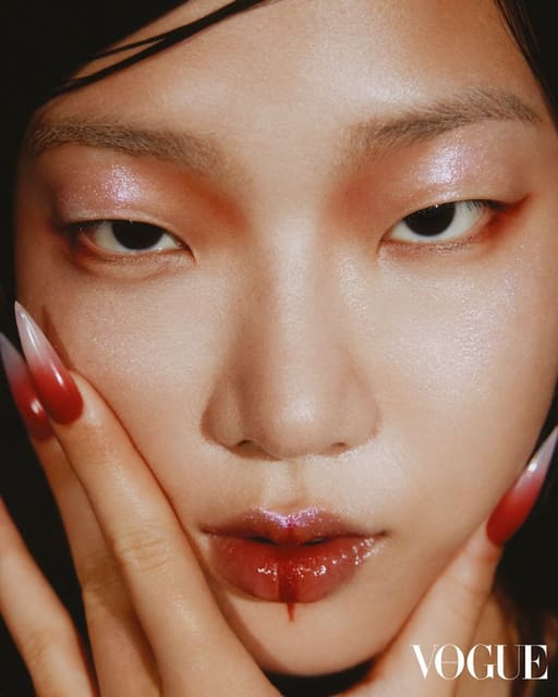 POWER MOVES — Vogue Hong Kong