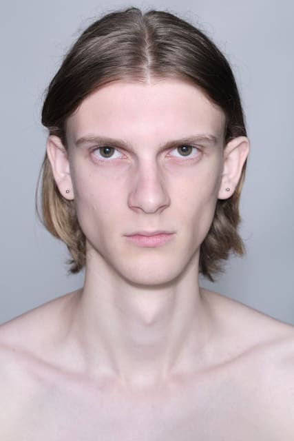 Felix Roxburgh — 8