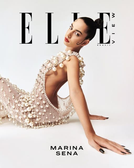 Elle View December 2021 Cover featuring ... — Elle Brasil