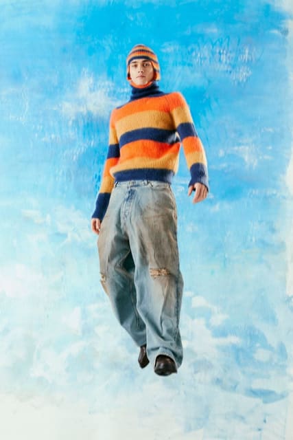 Jump Around — L'Officiel Hommes Italia