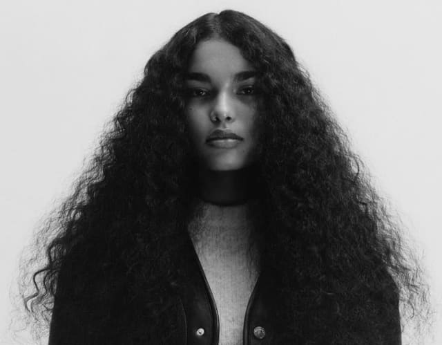 Ingrid Fernandes — 8