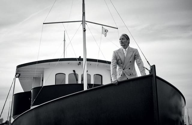 Mads Mikkelsen — L'Officiel Hommes Italia