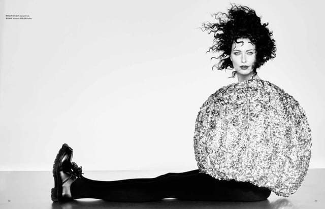 Shalom Harlow — Vogue China