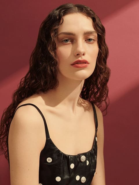 A contemporary definition of beauty — Vogue Polska