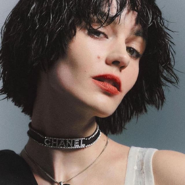 Marta Dyks — Elle Poland