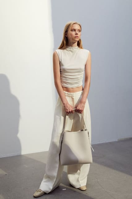 AW23 — H&M