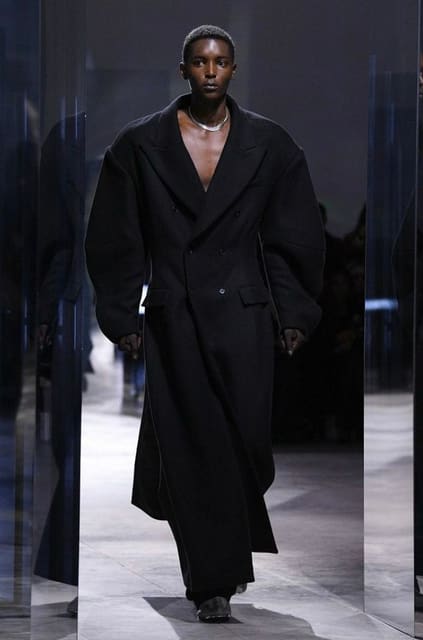 Luar F/W 23 Show — Luar