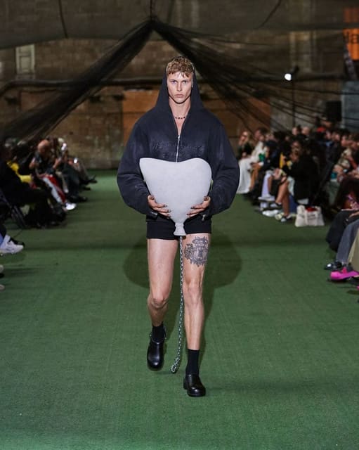 VAIN S/S 24 Show Social Avoidance