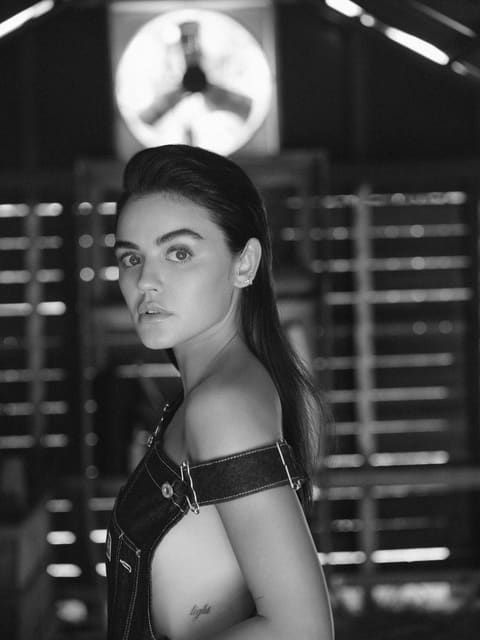 Lucy Hale — Numéro Netherlands
