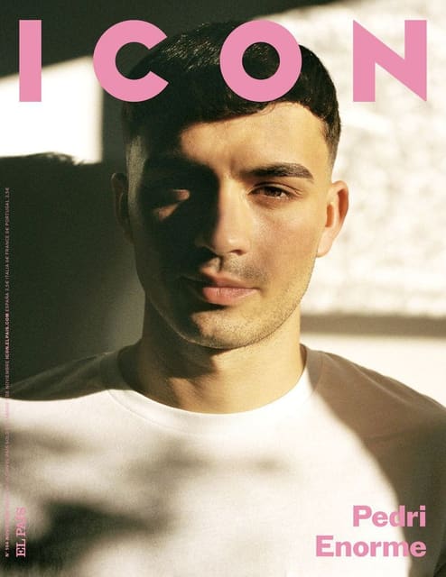 El Pais Icon November 2, 2022 Cover with... — El Pais Icon Magazine