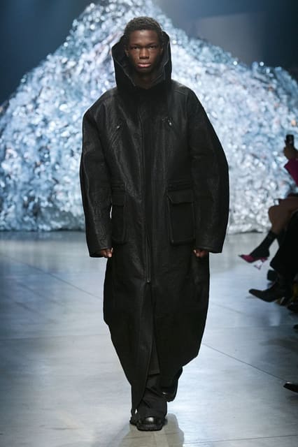 Annakiki F/W 23 Show — Annakiki