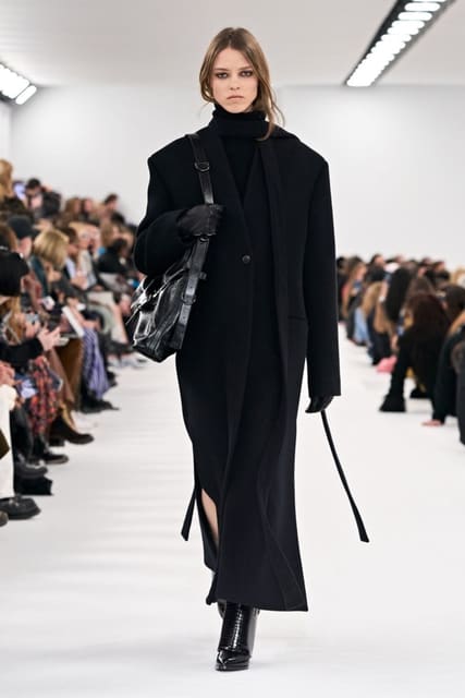 Givenchy F/W 23 Show — Givenchy