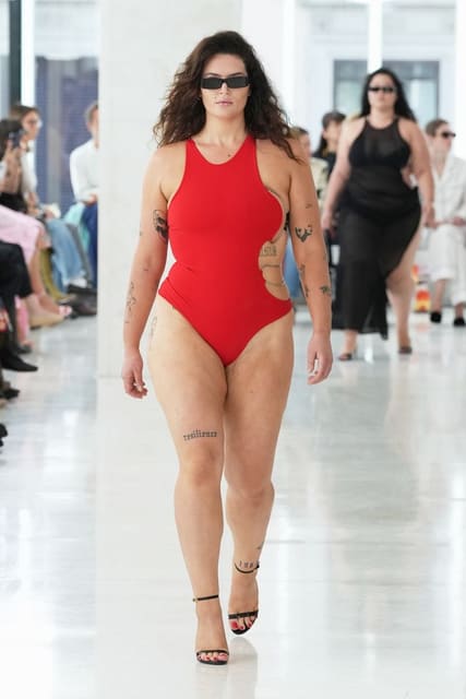 Karoline Vitto S/S 24 Show — Karoline Vitto