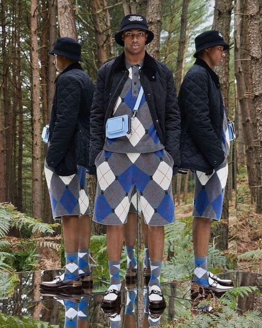 Burberry Festive 2021 — Burberry