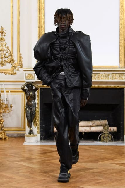 Feng Chen Wang F/W 23 Show — Feng Chen Wang