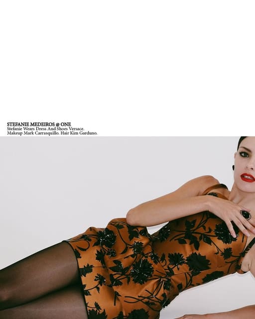 MATERIAL GIRLS — LOOK ONE