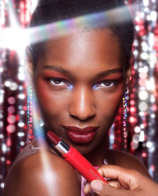 Shine on — Make Up For Ever