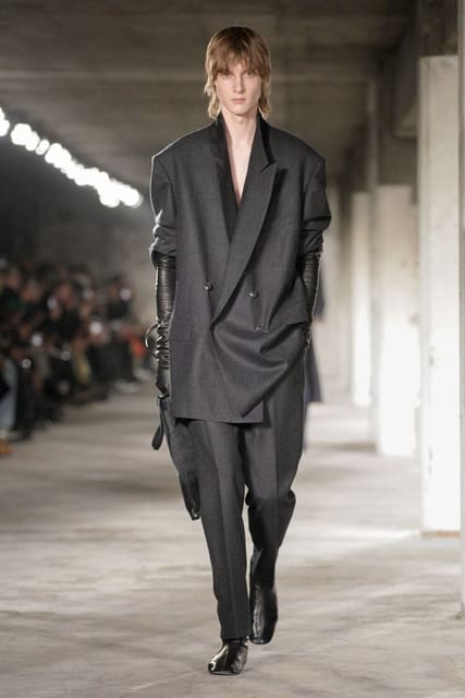Dries Van Noten F/W 24 Men's Show — Dries Van Noten