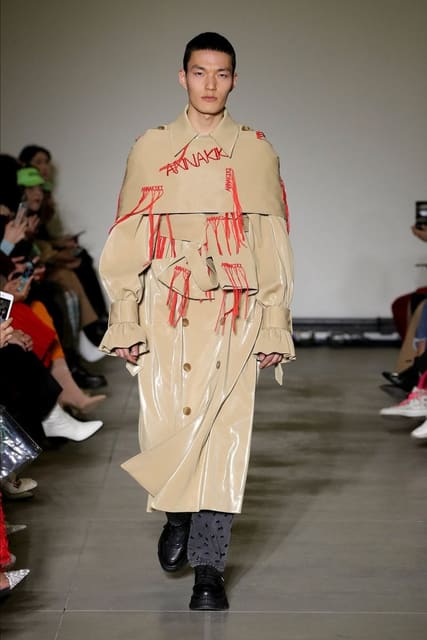 Annakiki F/W 19 Show — Annakiki