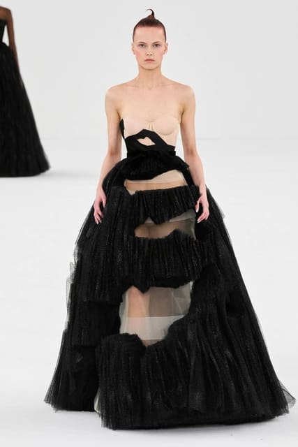 Viktor & Rolf Haute Couture Spring 2024 ... — Viktor & Rolf