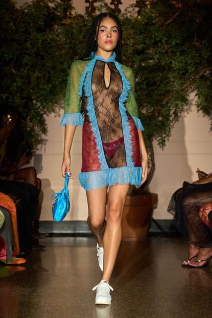 Kim Shui S/S 24 Show — Kim Shui