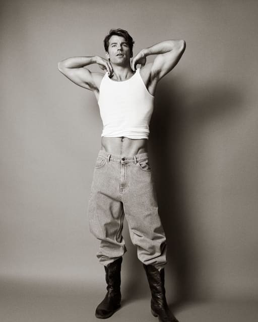 IN CONVERSATION IN CONVERSATION WITH TAY... — Numéro Netherlands
