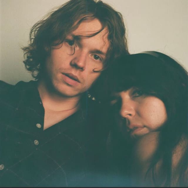 American Sweethearts — Behind the Blinds