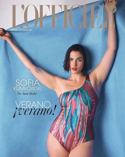 L'Officiel Argentina December 2022 Cover... — L'Officiel Argentina