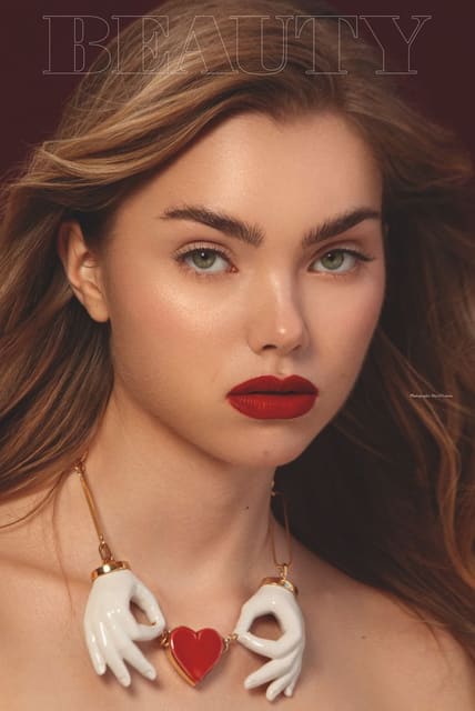 A moment of love — Marie Claire Hong Kong