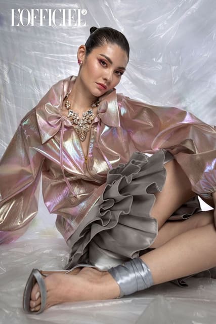 Electric Glamour — L'Officiel Ukraine