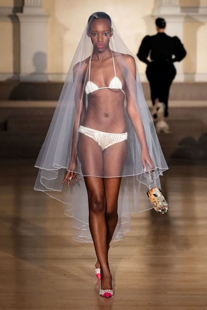 Dauphinette F/W 24 Show — Dauphinette