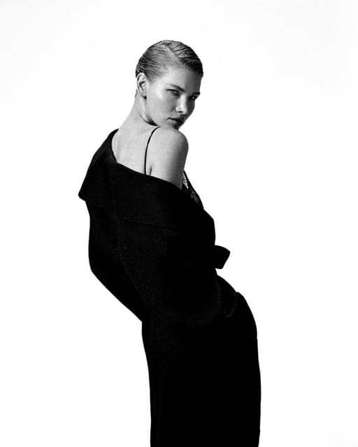 Gabriela — Elle Bulgaria