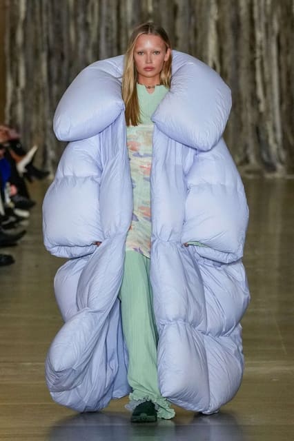 Holzweiler F/W 24 Show — Holzweiler