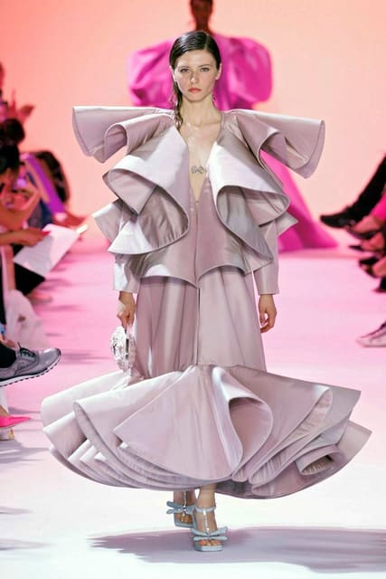 Georges Hobeika Haute Couture Fall 2023 ... — Georges Hobeika